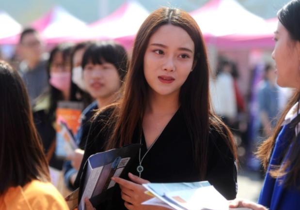 女生好就业的专业排名前十名_十大专业就业前景排名女孩子_女生就业排名前十的专业/