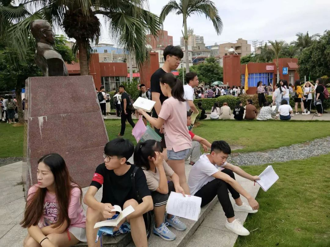 福建省十大中专学校_福建省中专院校_福建中专职校/