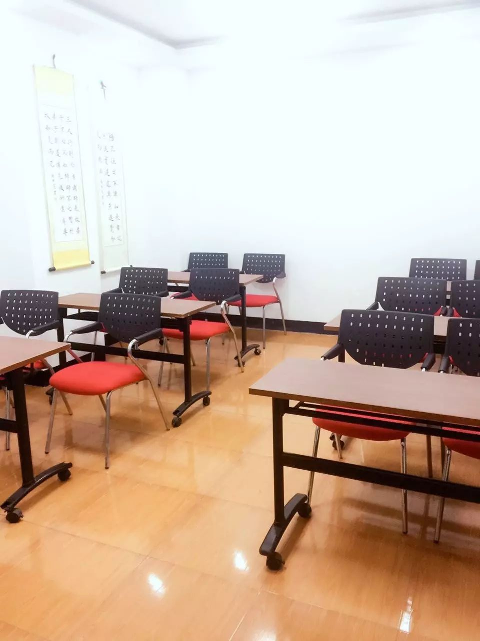 义乌这边艺术机构培训_培训艺术机构文件_多艺艺术培训机构/