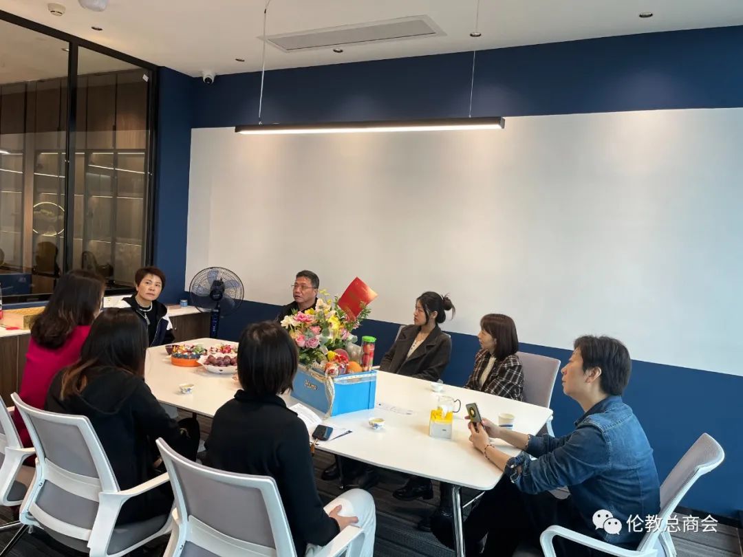 凤凰艺术培训_凤凰艺术教育官网_凤凰艺术教育/
