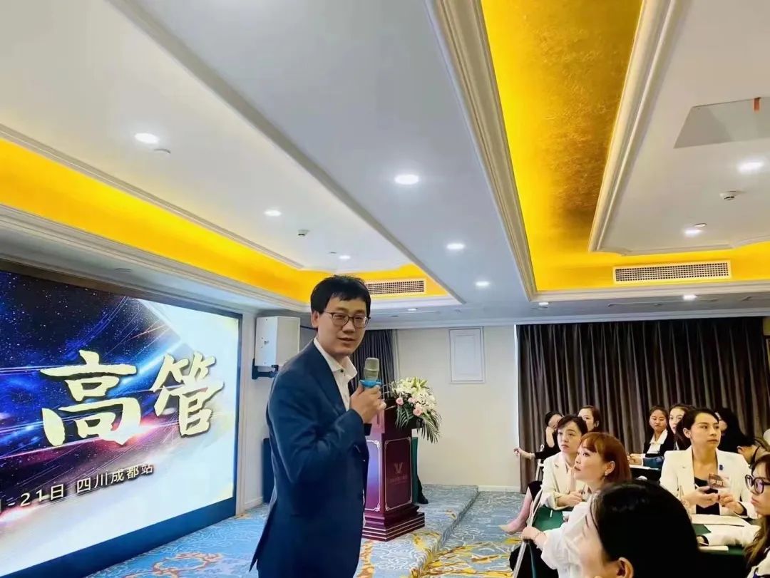 凤凰艺术教育有限公司怎么样_凤凰艺术教育_凤凰艺术培训/