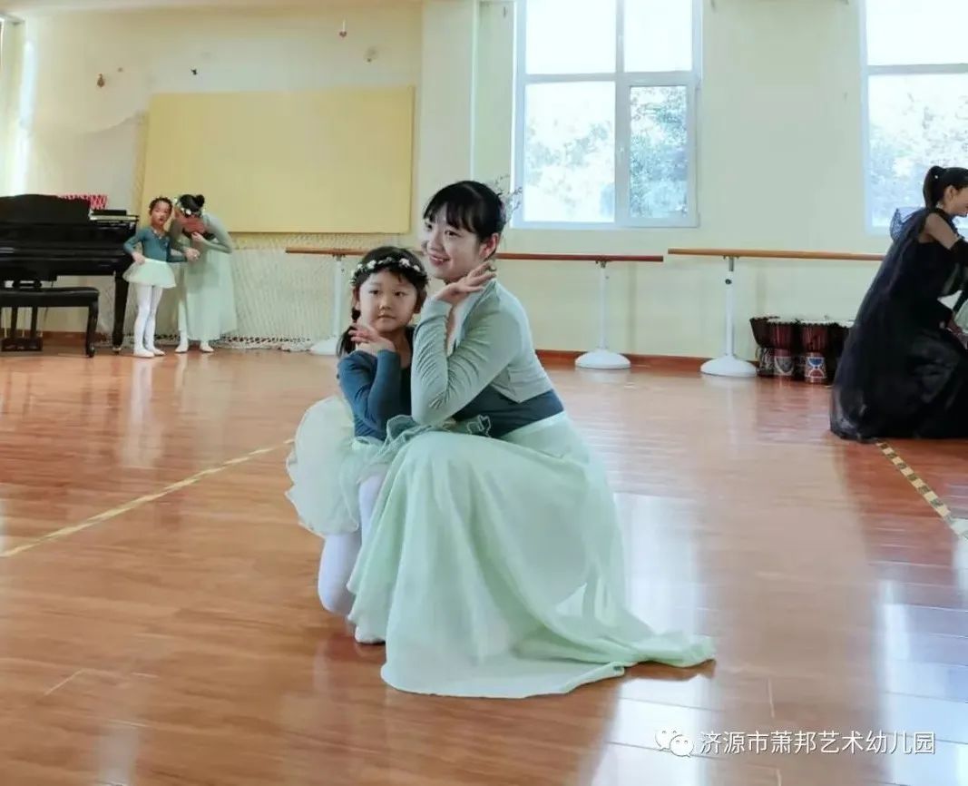 重要艺术成长性教育孩子怎么写_艺术教育给孩子最重要的能力_艺术教育对孩子成长的重要性/