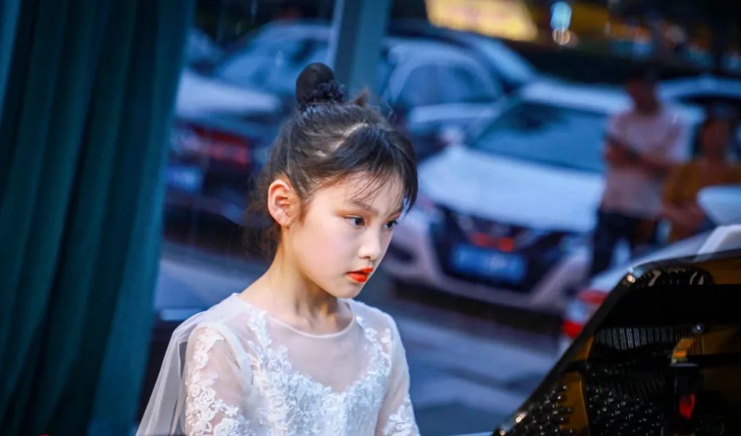 艺术教育对孩子成长的重要性_重要艺术成长性教育孩子怎么写_艺术教育给孩子最重要的能力/
