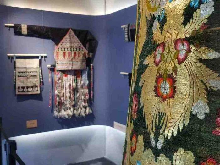 展览艺术家_艺术展览_展览艺术设计/