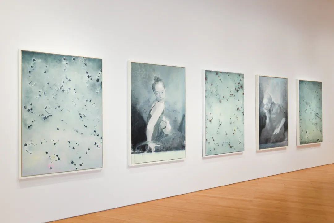 展览艺术字_展览艺术英文_艺术展览/