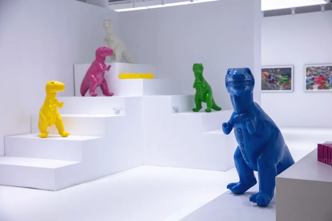 展览艺术品_艺术展览_展览艺术家/