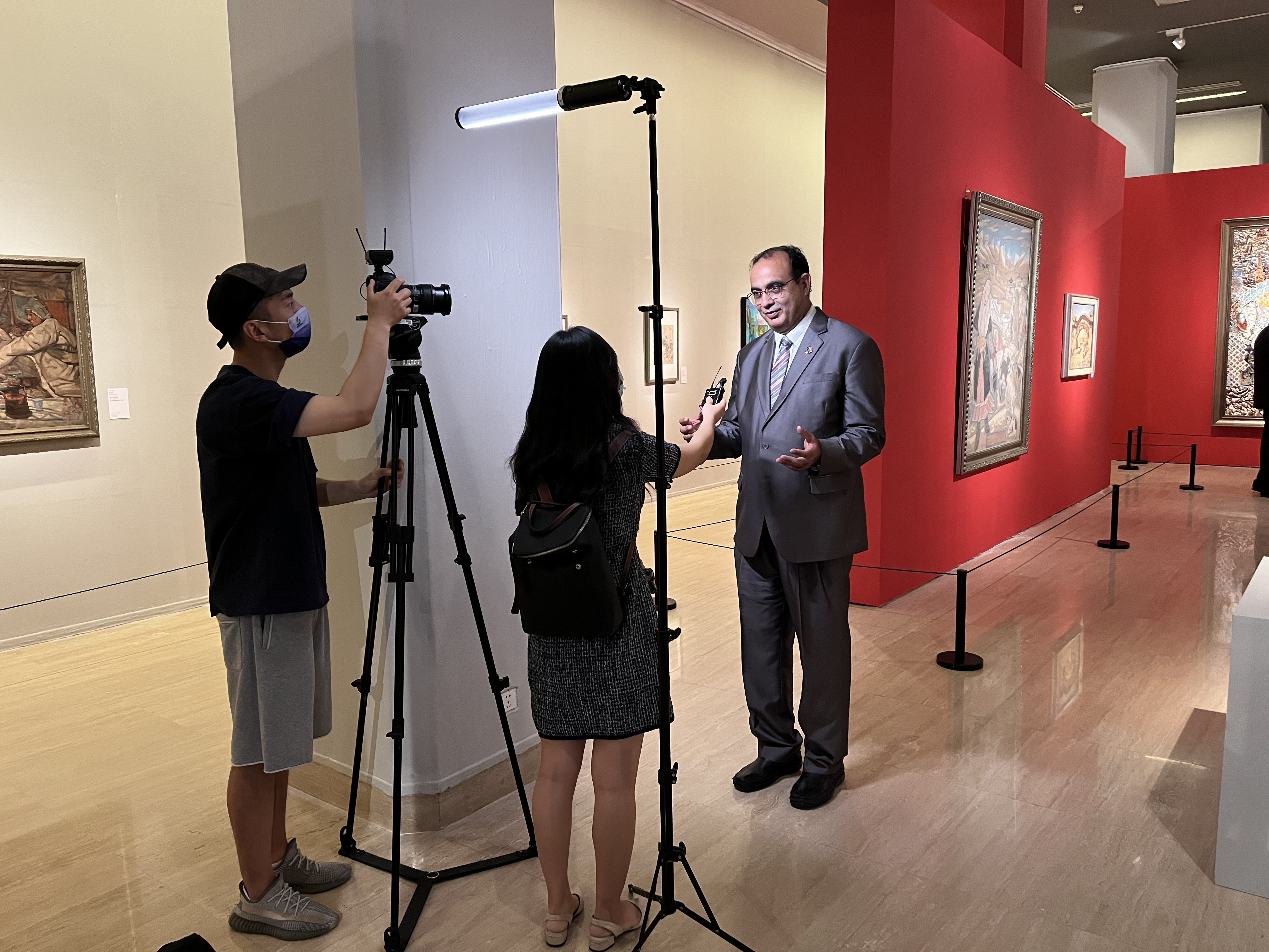 艺术展览_展览艺术英文_展览艺术家/