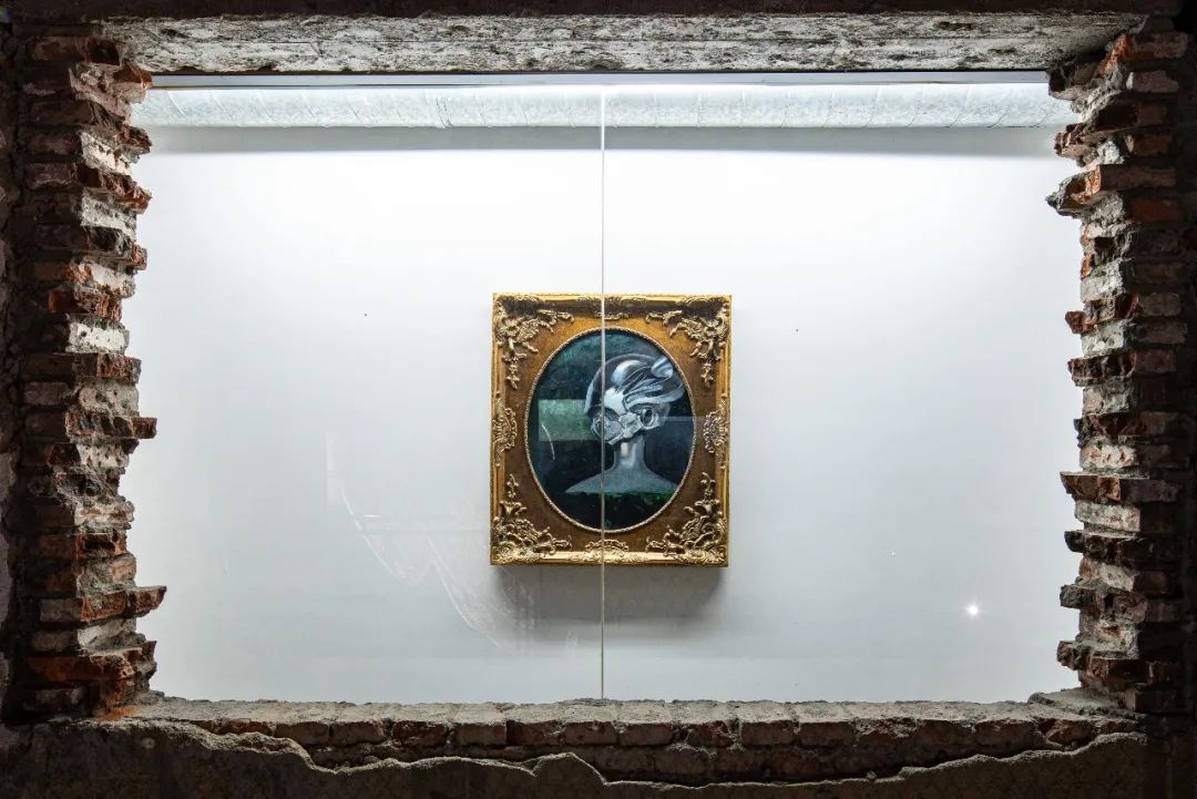 展览艺术品_展览艺术字_艺术展览
