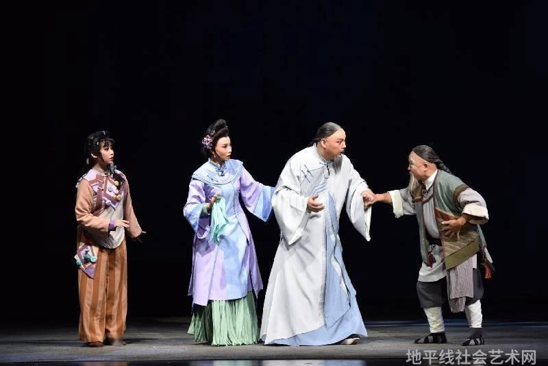 四川大唐专修学院艺术教育中心_四川石油学校是大专吗_四川艺术学院是一所什么样学校?