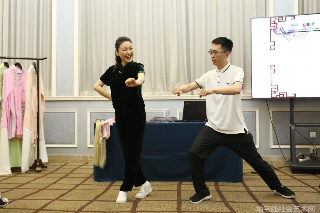 初中物理竞赛热点专题/竞赛热点专题丛书_艺术热点_蓝牙热点和wifi热点谁更耗电