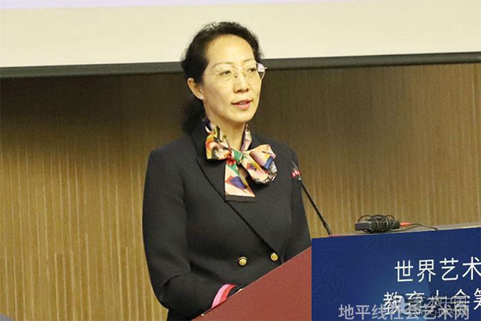 热点艺术教育进课堂_热点艺术文化产业园_艺术热点