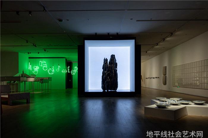 展览艺术设计_艺术展览_展览艺术品