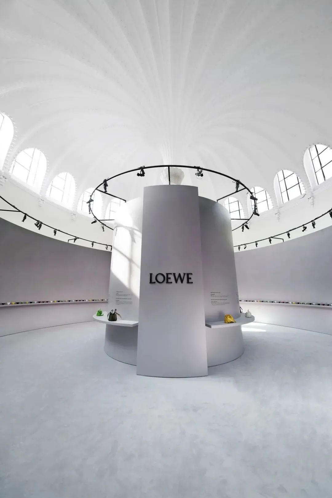 艺术展览_展览艺术家_展览艺术品