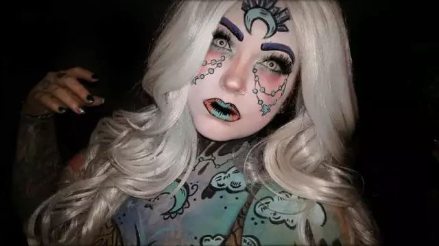 淄博人体陶艺彩绘展_淄博人体陶艺彩绘大图_人体彩绘