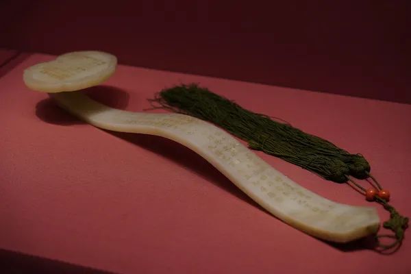 蓝牙热点和wifi热点谁更耗电_艺术热点_热点资讯天天人体黄色艺术网