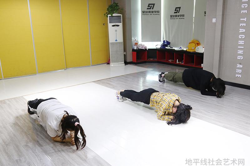 街舞艺考培训机构哪家好，该如何选择？