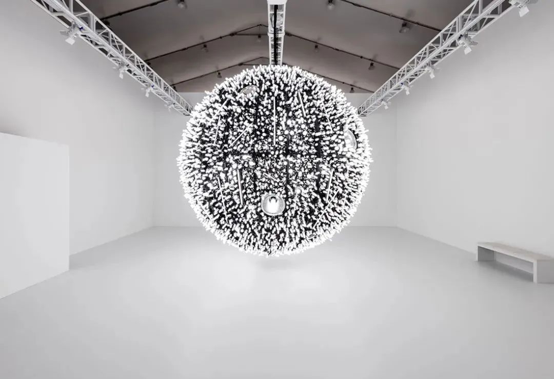 展览艺术品_展览艺术家_艺术展览