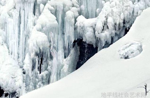人体彩绘_淄博人体陶艺彩绘大图_淄博人体陶艺彩绘展