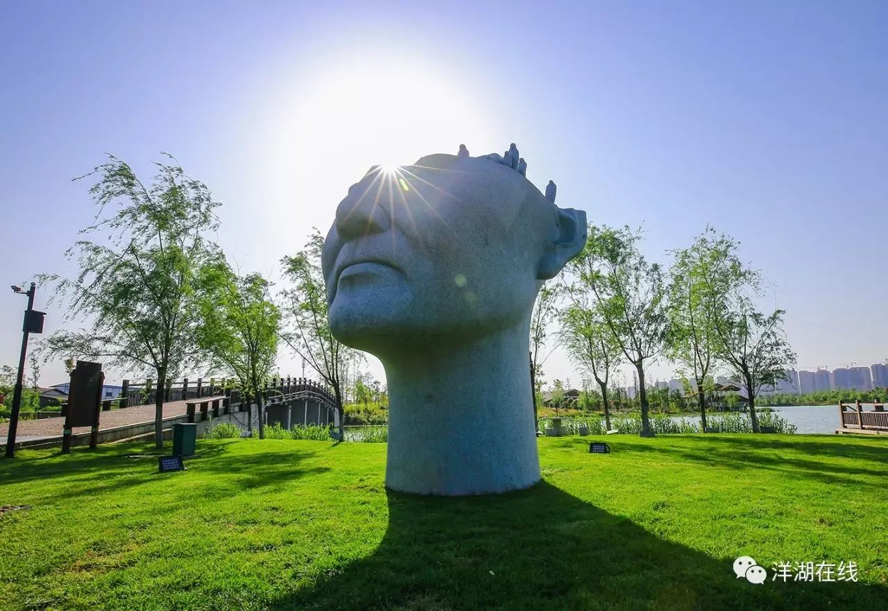 私人美术馆海报_私人美术馆的出路_国外私人美术馆