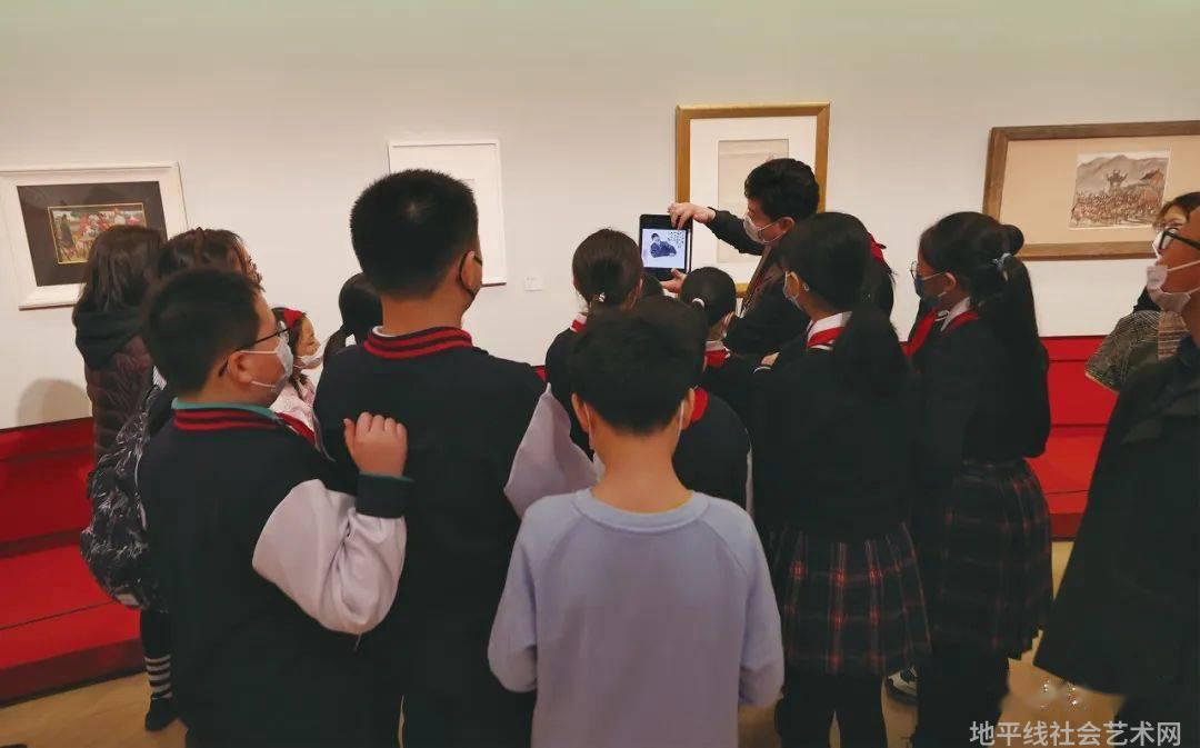 热点艺术教育进课堂_艺术热点_热点艺术字